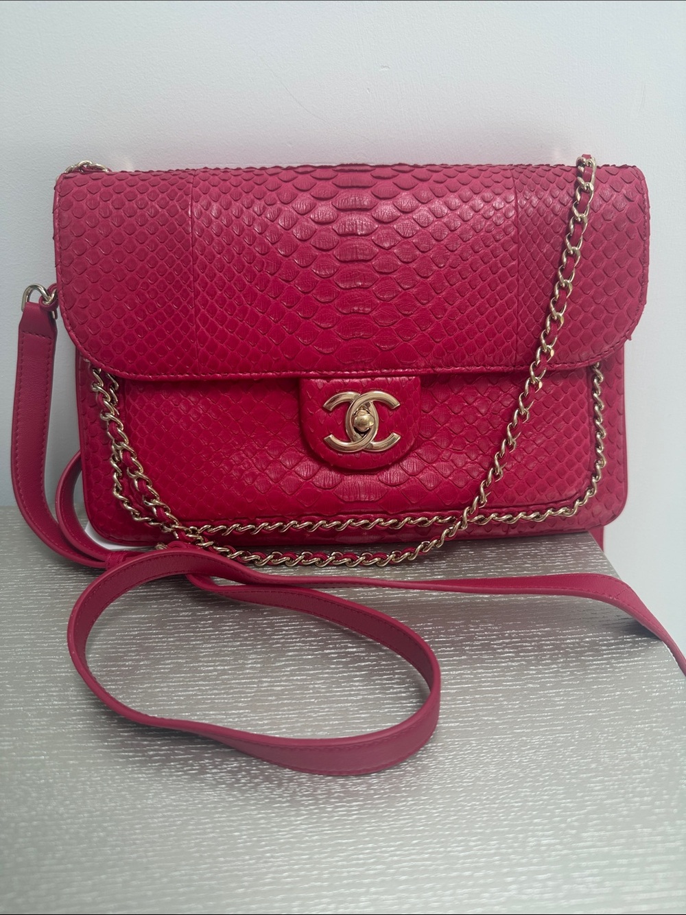 SOLD- CHANEL hot pink Python Flap bag - Picture 4 of 7